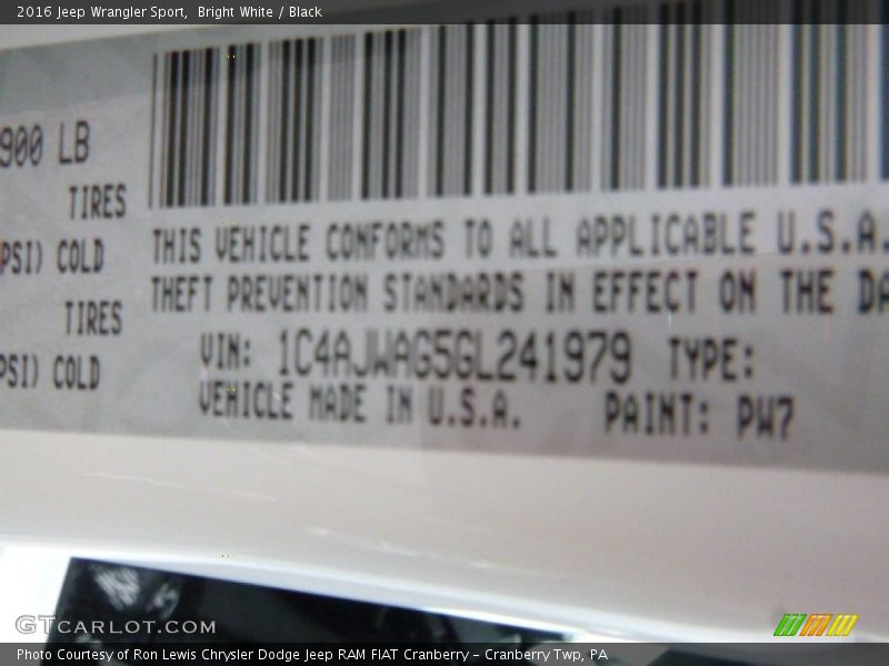Bright White / Black 2016 Jeep Wrangler Sport