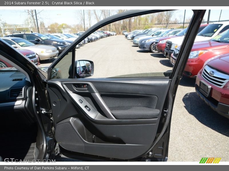 Crystal Black Silica / Black 2014 Subaru Forester 2.5i