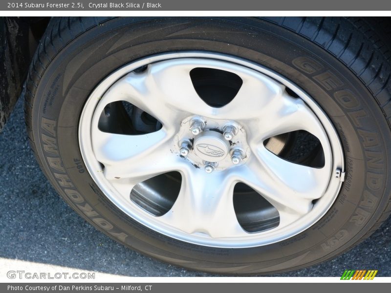 Crystal Black Silica / Black 2014 Subaru Forester 2.5i