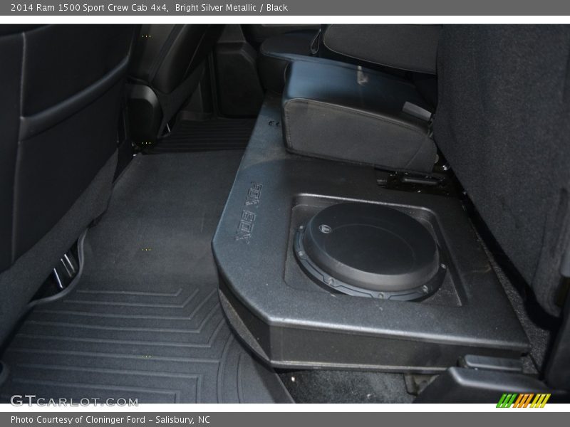 Bright Silver Metallic / Black 2014 Ram 1500 Sport Crew Cab 4x4