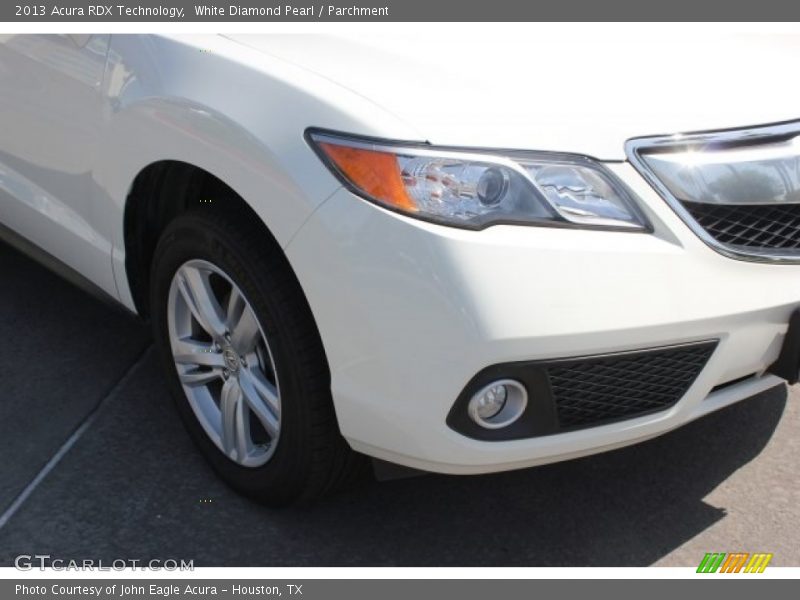 White Diamond Pearl / Parchment 2013 Acura RDX Technology