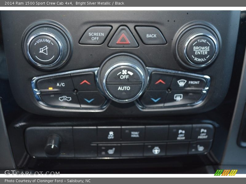 Bright Silver Metallic / Black 2014 Ram 1500 Sport Crew Cab 4x4