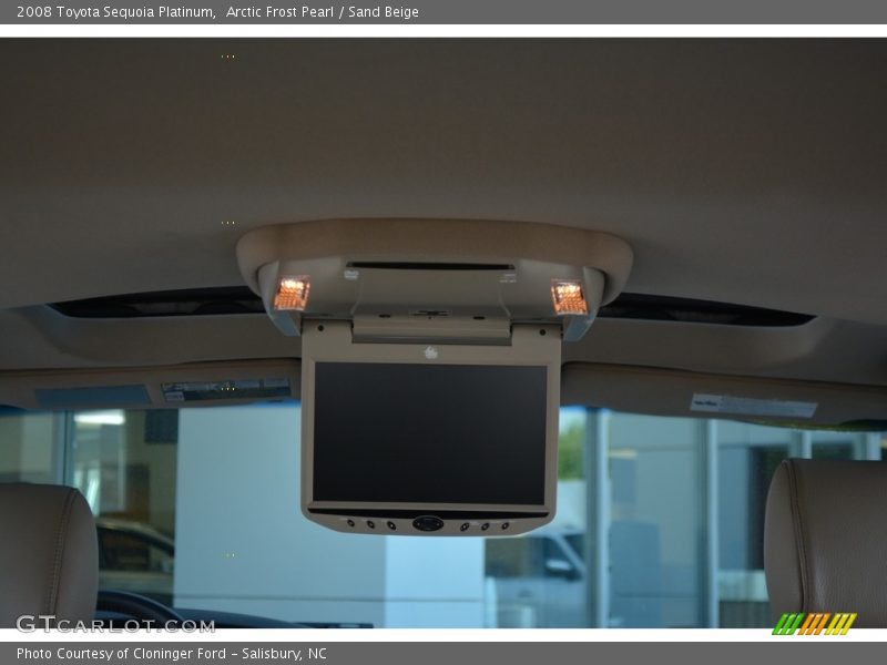 Arctic Frost Pearl / Sand Beige 2008 Toyota Sequoia Platinum