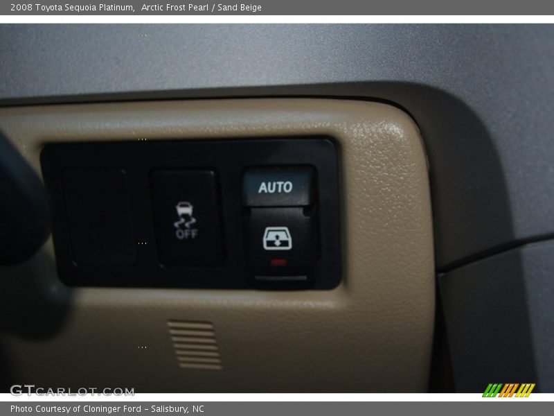 Arctic Frost Pearl / Sand Beige 2008 Toyota Sequoia Platinum