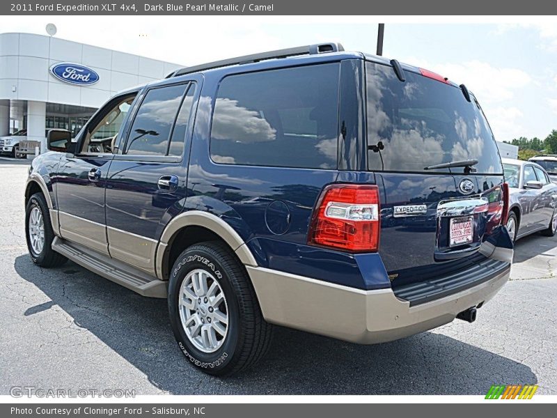 Dark Blue Pearl Metallic / Camel 2011 Ford Expedition XLT 4x4