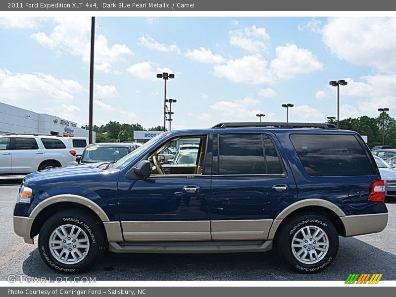 Dark Blue Pearl Metallic / Camel 2011 Ford Expedition XLT 4x4