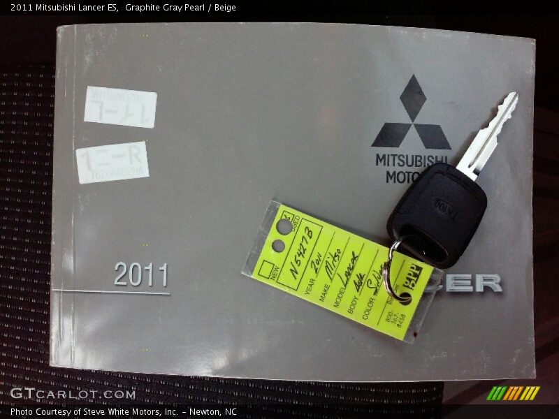 Graphite Gray Pearl / Beige 2011 Mitsubishi Lancer ES