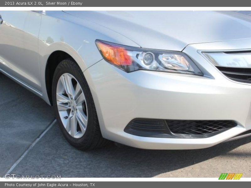 Silver Moon / Ebony 2013 Acura ILX 2.0L