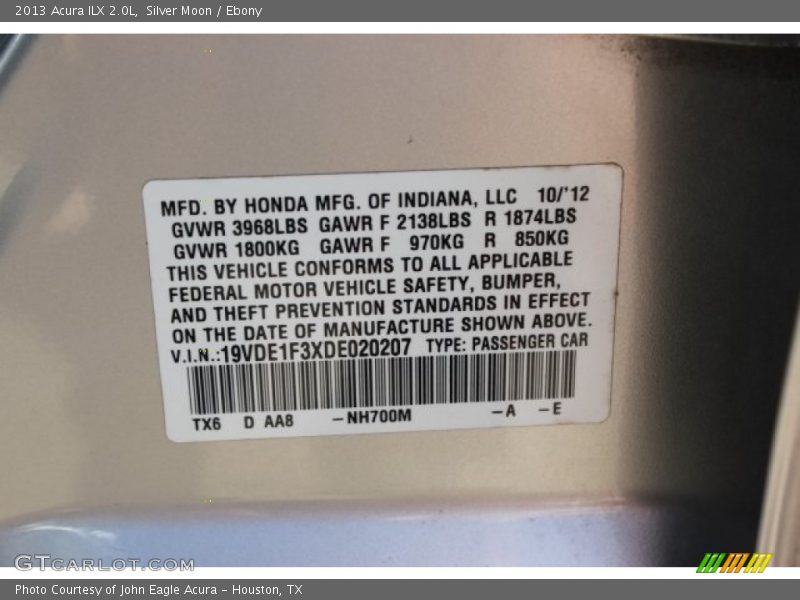 Silver Moon / Ebony 2013 Acura ILX 2.0L