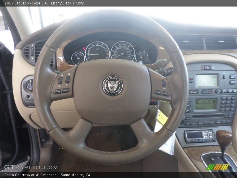 Ebony Black / Ivory 2007 Jaguar X-Type 3.0