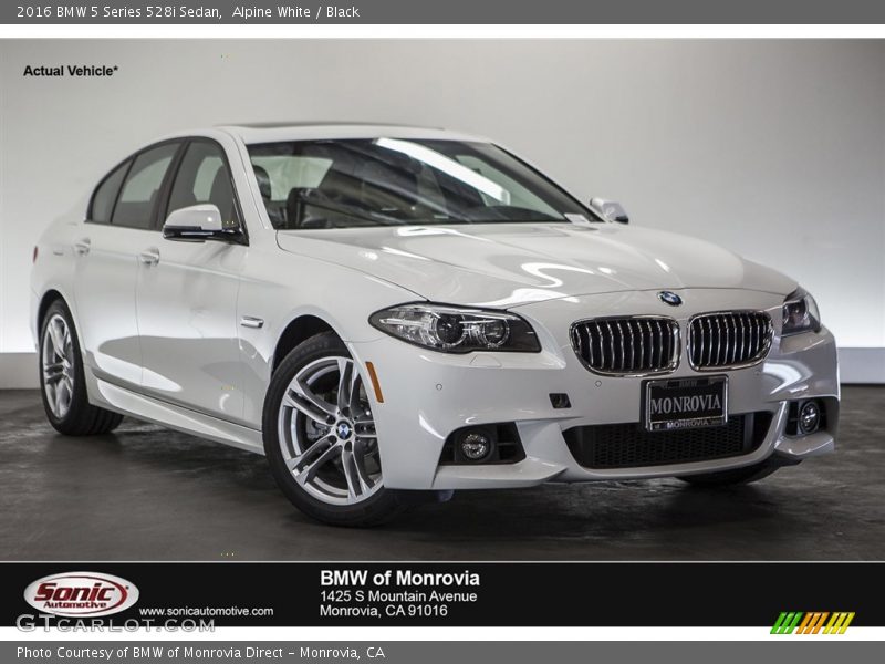 Alpine White / Black 2016 BMW 5 Series 528i Sedan