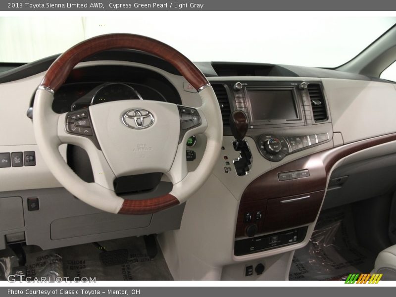 Cypress Green Pearl / Light Gray 2013 Toyota Sienna Limited AWD