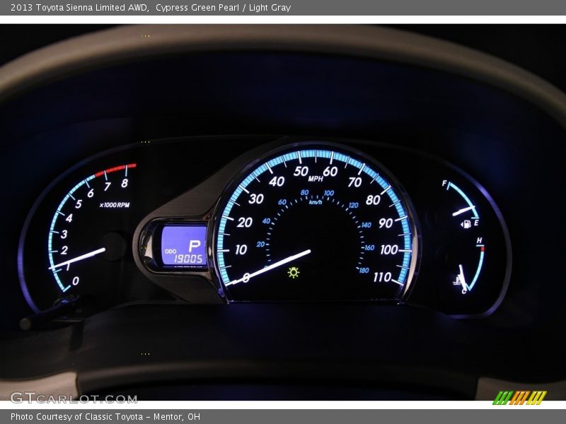 Cypress Green Pearl / Light Gray 2013 Toyota Sienna Limited AWD