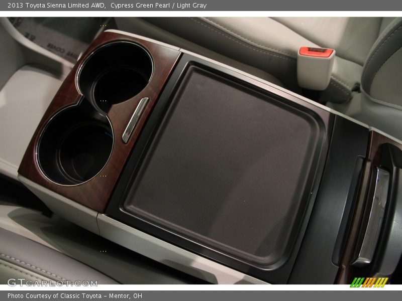 Cypress Green Pearl / Light Gray 2013 Toyota Sienna Limited AWD