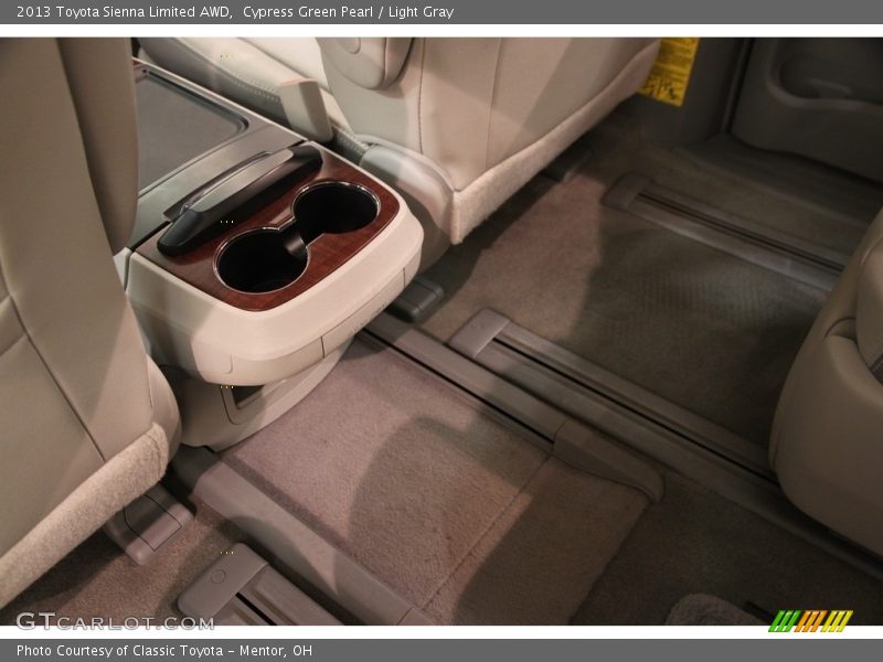 Cypress Green Pearl / Light Gray 2013 Toyota Sienna Limited AWD