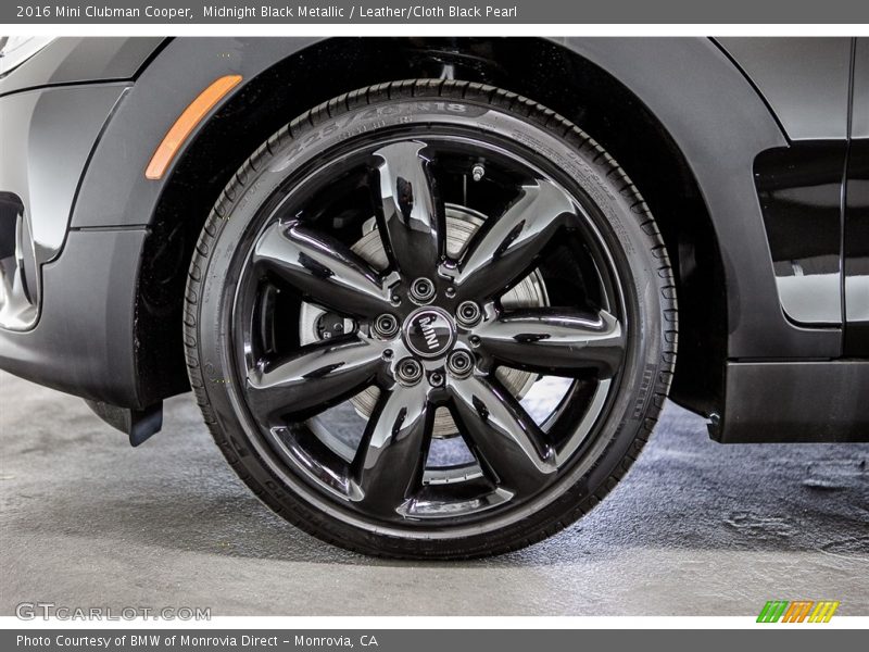 Midnight Black Metallic / Leather/Cloth Black Pearl 2016 Mini Clubman Cooper