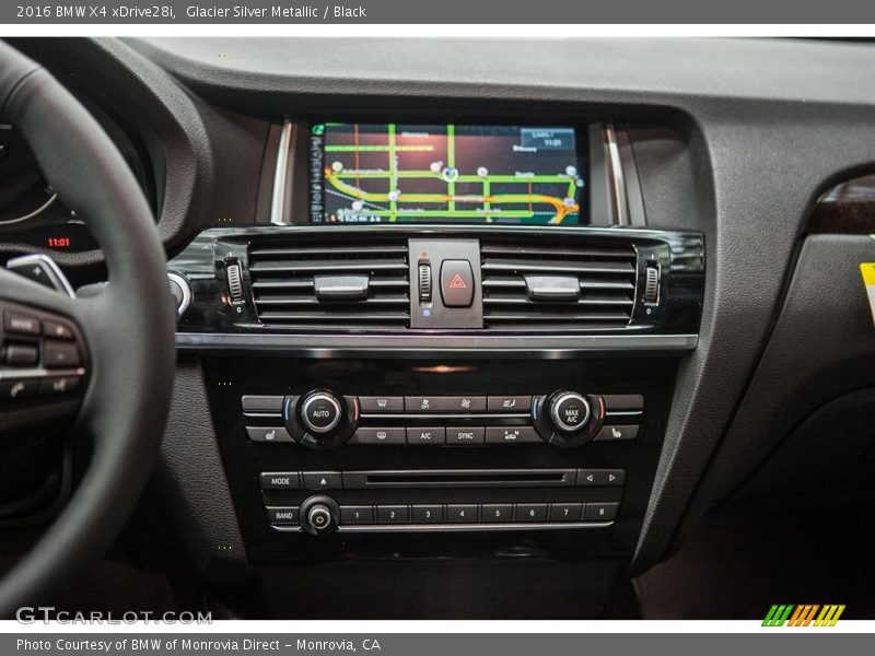 Glacier Silver Metallic / Black 2016 BMW X4 xDrive28i