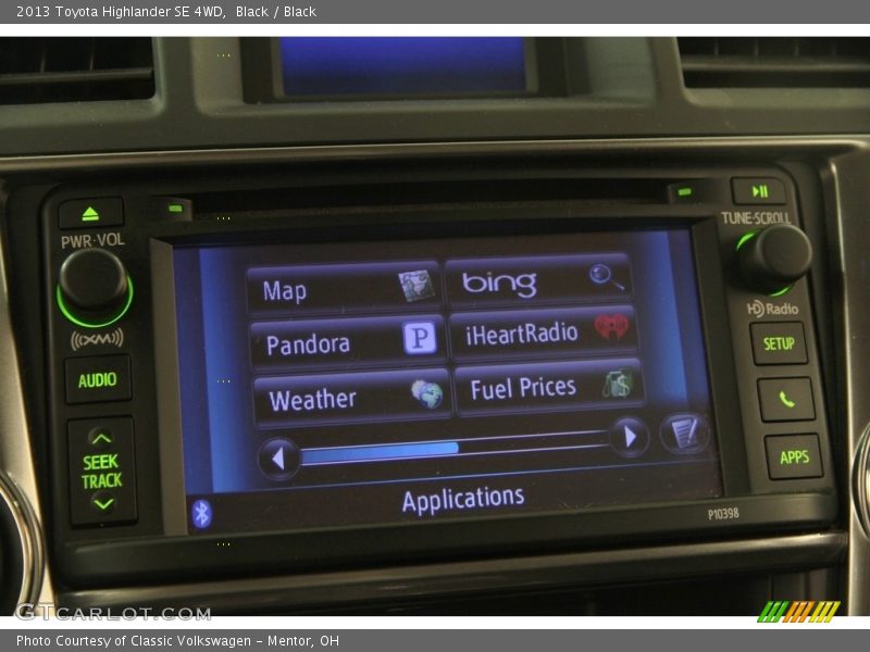 Black / Black 2013 Toyota Highlander SE 4WD