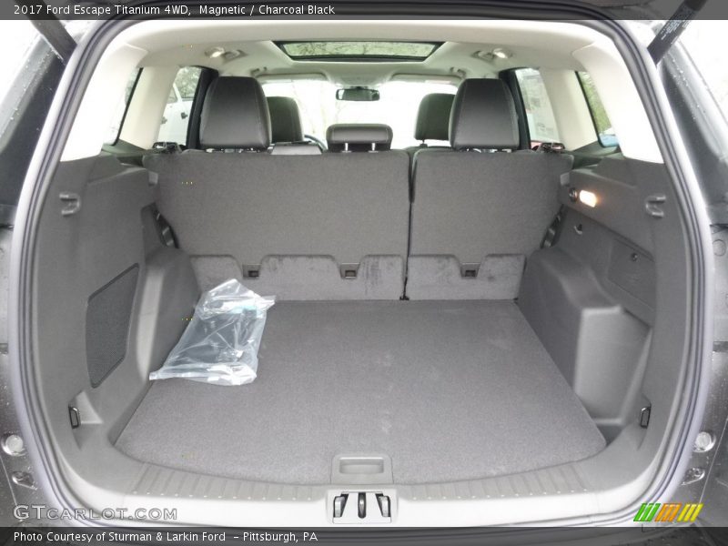  2017 Escape Titanium 4WD Trunk