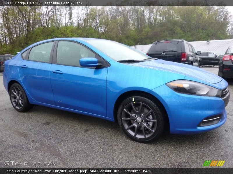 Laser Blue Pearl / Black 2016 Dodge Dart SE