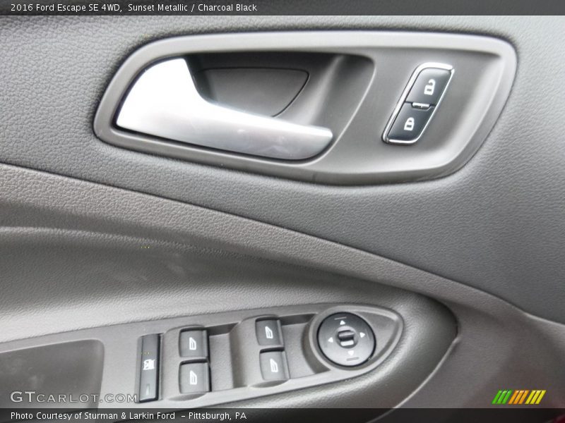 Sunset Metallic / Charcoal Black 2016 Ford Escape SE 4WD