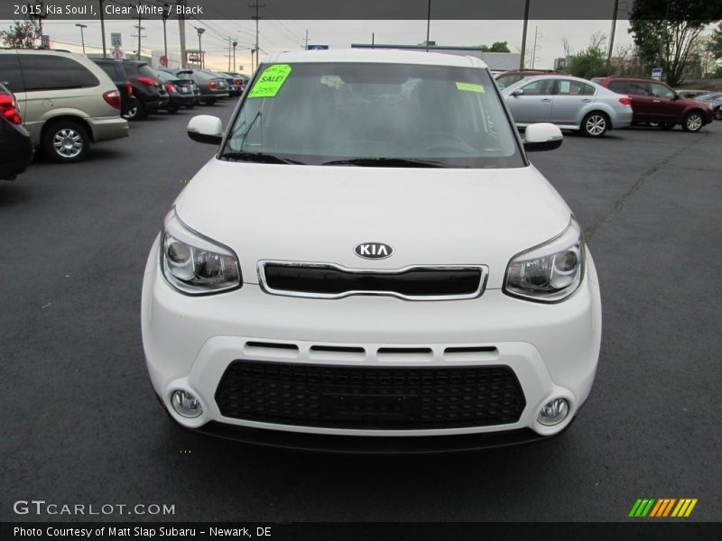 Clear White / Black 2015 Kia Soul !