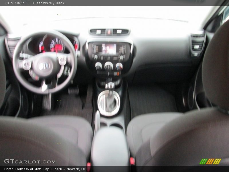 Clear White / Black 2015 Kia Soul !