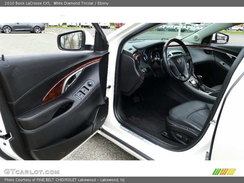 White Diamond Tricoat / Ebony 2010 Buick LaCrosse CXS