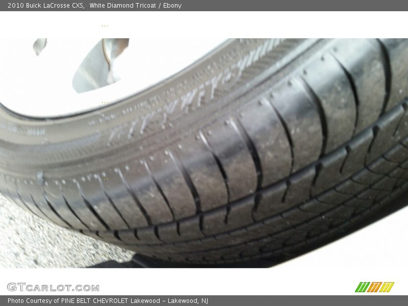 White Diamond Tricoat / Ebony 2010 Buick LaCrosse CXS