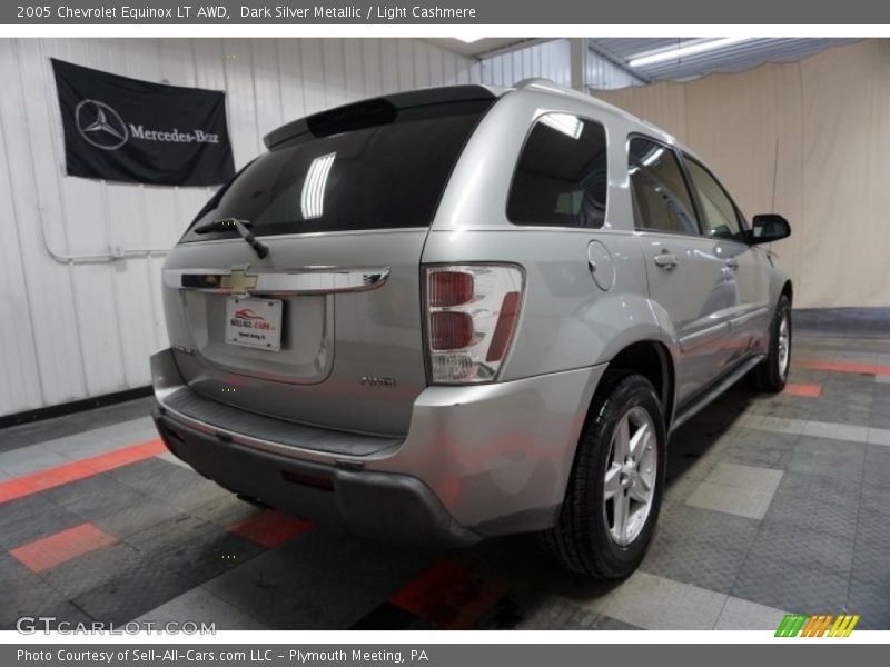 Dark Silver Metallic / Light Cashmere 2005 Chevrolet Equinox LT AWD