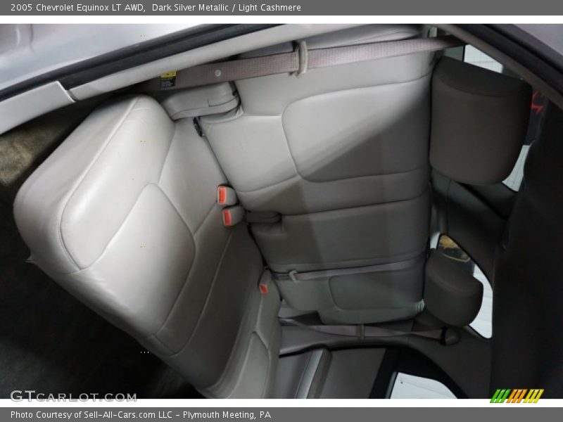 Dark Silver Metallic / Light Cashmere 2005 Chevrolet Equinox LT AWD