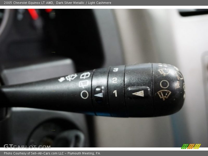 Dark Silver Metallic / Light Cashmere 2005 Chevrolet Equinox LT AWD