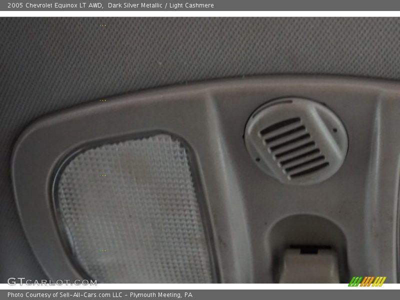 Dark Silver Metallic / Light Cashmere 2005 Chevrolet Equinox LT AWD