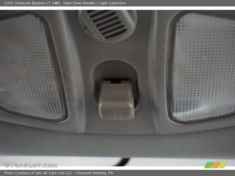Dark Silver Metallic / Light Cashmere 2005 Chevrolet Equinox LT AWD