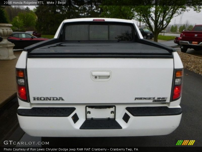 White / Beige 2008 Honda Ridgeline RTS