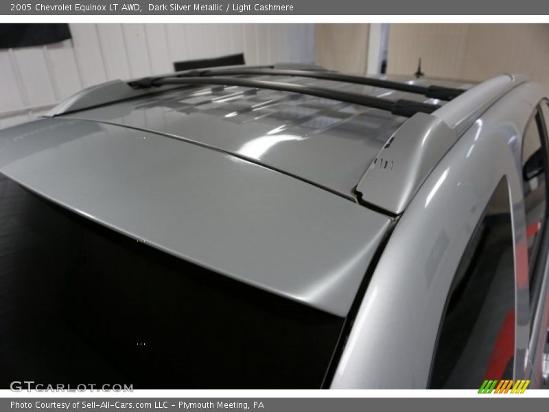 Dark Silver Metallic / Light Cashmere 2005 Chevrolet Equinox LT AWD