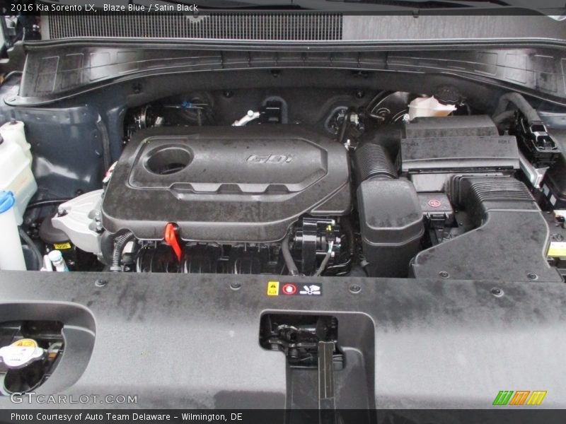 Blaze Blue / Satin Black 2016 Kia Sorento LX