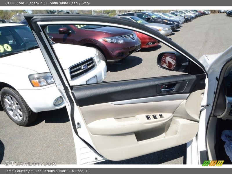 Satin White Pearl / Ivory 2013 Subaru Legacy 2.5i