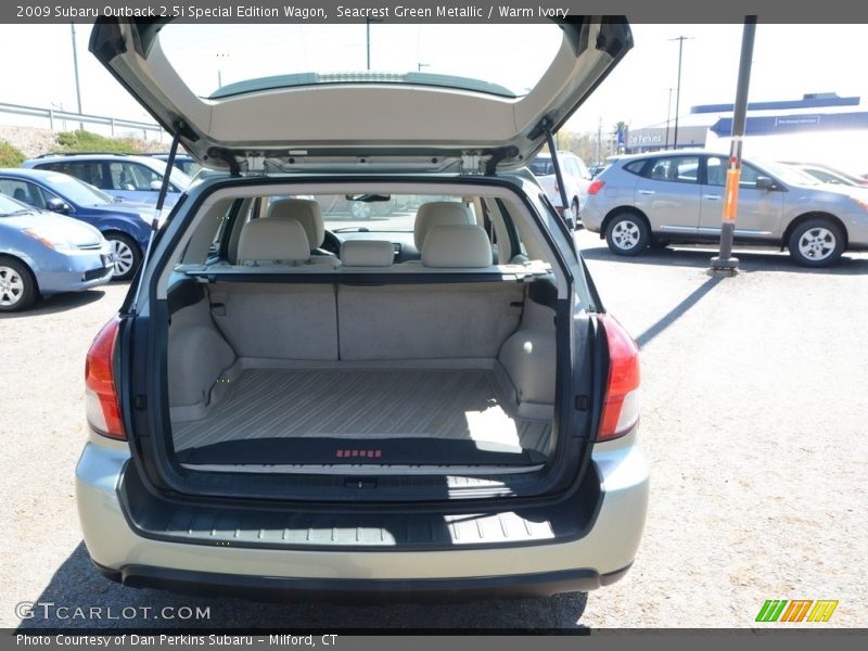 Seacrest Green Metallic / Warm Ivory 2009 Subaru Outback 2.5i Special Edition Wagon