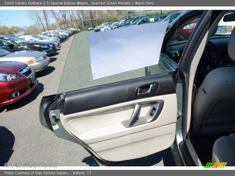 Seacrest Green Metallic / Warm Ivory 2009 Subaru Outback 2.5i Special Edition Wagon