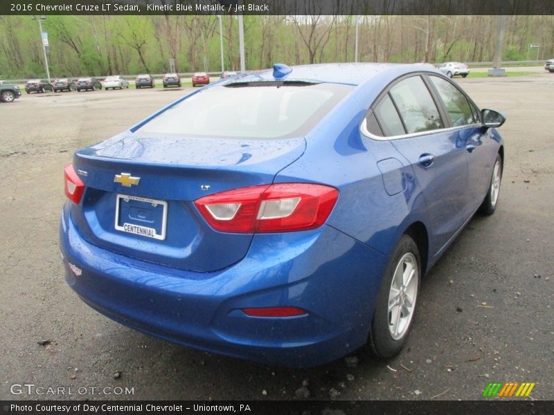 Kinetic Blue Metallic / Jet Black 2016 Chevrolet Cruze LT Sedan