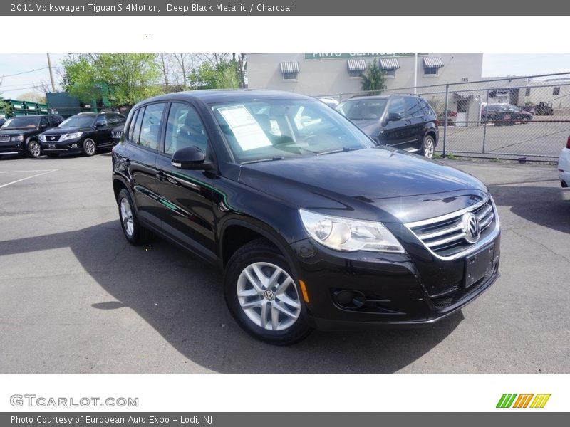 Deep Black Metallic / Charcoal 2011 Volkswagen Tiguan S 4Motion