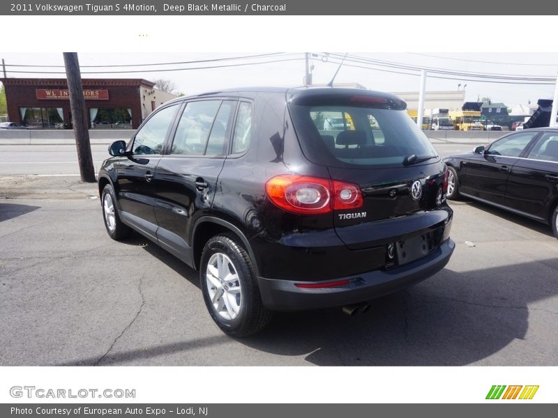 Deep Black Metallic / Charcoal 2011 Volkswagen Tiguan S 4Motion