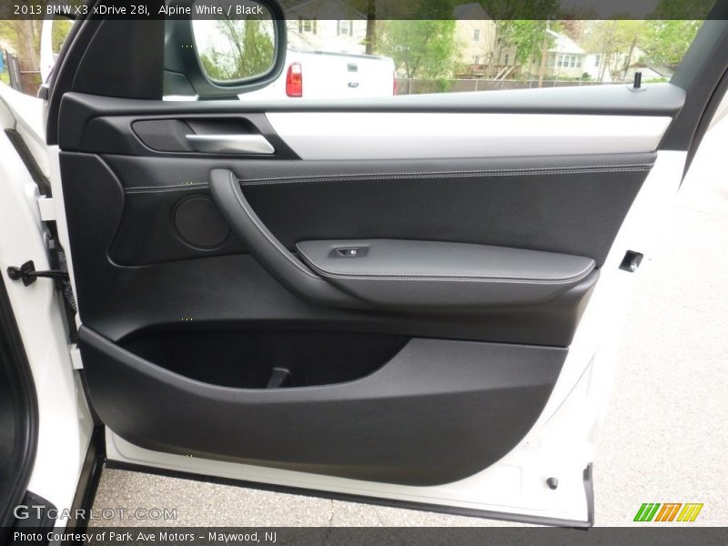 Alpine White / Black 2013 BMW X3 xDrive 28i
