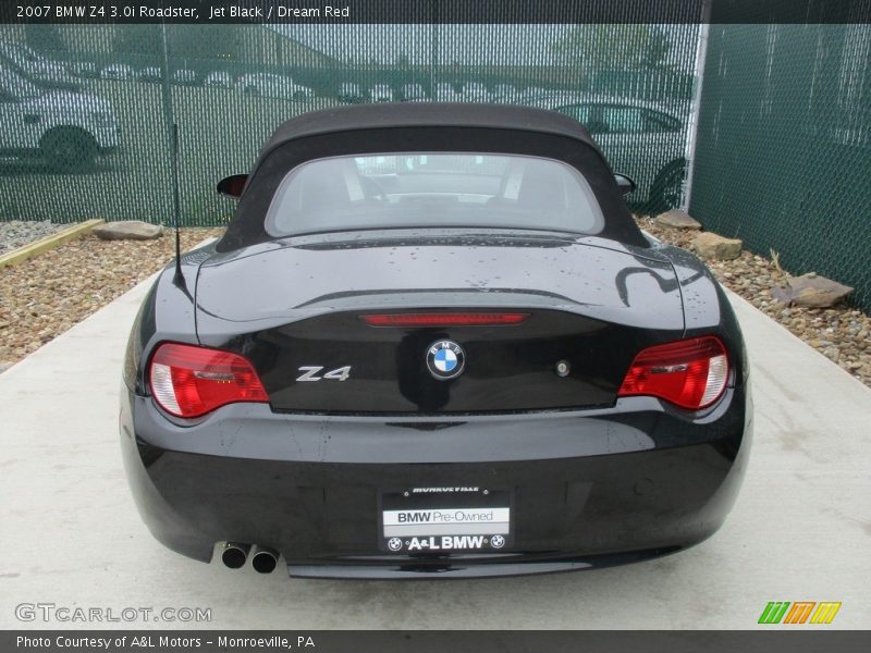 Jet Black / Dream Red 2007 BMW Z4 3.0i Roadster