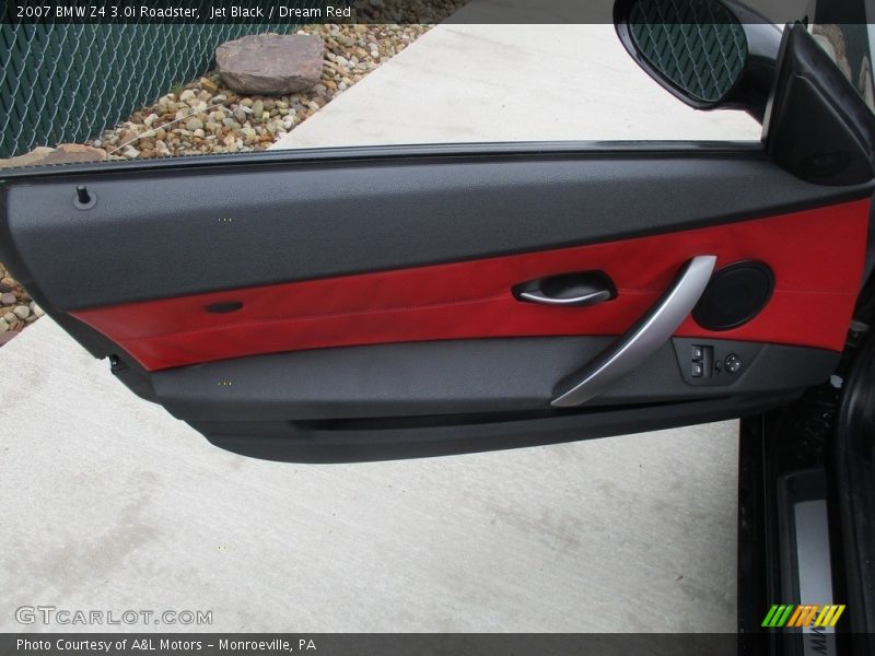 Jet Black / Dream Red 2007 BMW Z4 3.0i Roadster