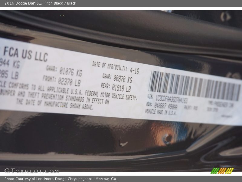 Pitch Black / Black 2016 Dodge Dart SE