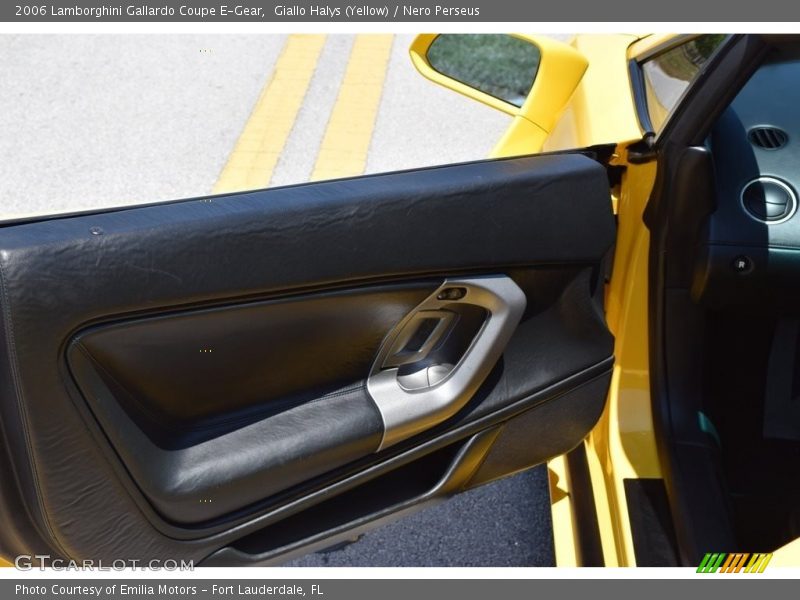 Giallo Halys (Yellow) / Nero Perseus 2006 Lamborghini Gallardo Coupe E-Gear