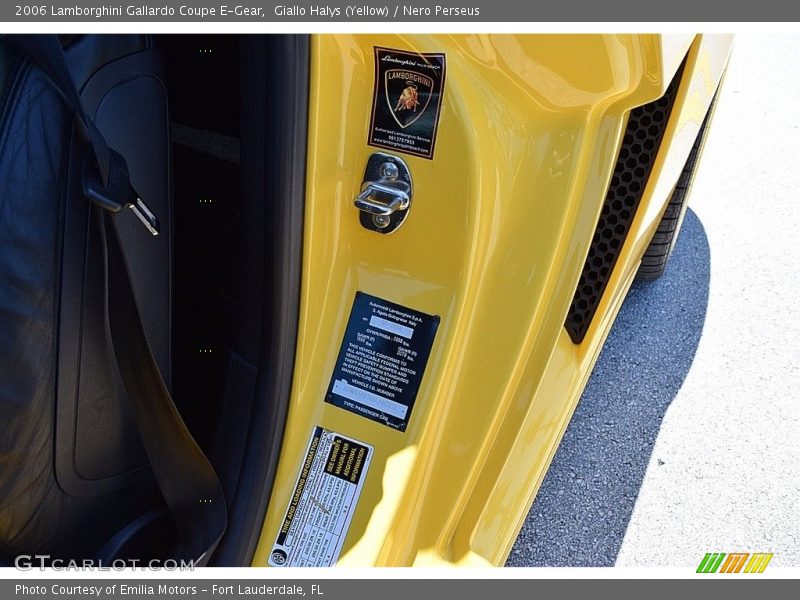 Giallo Halys (Yellow) / Nero Perseus 2006 Lamborghini Gallardo Coupe E-Gear