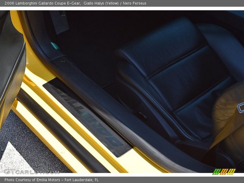 Giallo Halys (Yellow) / Nero Perseus 2006 Lamborghini Gallardo Coupe E-Gear